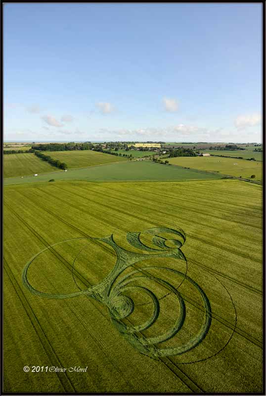 Hackpen Hill, Wiltshire crop circle, aerial photo 46