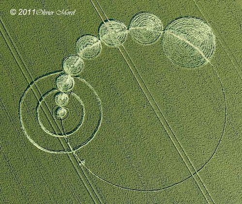 Honeystreet, Wiltshire crop circle, aerial photo 10