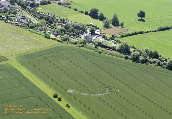 Honeystreet, Wiltshire crop circle, aerial photo 7