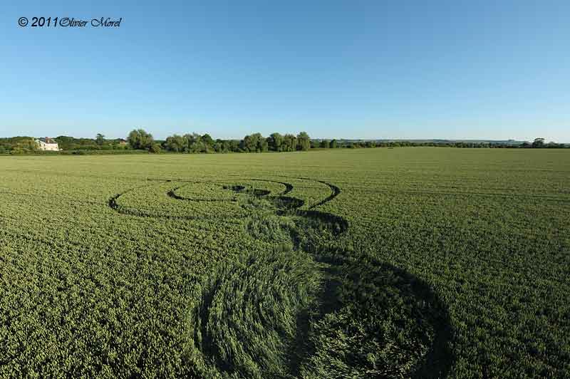 Honeystreet, Wiltshire crop circle, aerial photo 24