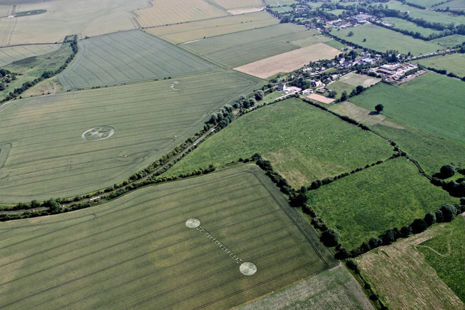 Honeystreet (2), Wiltshire crop circle, aerial photo 11