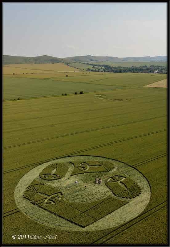 Honeystreet (2), Wiltshire crop circle, aerial photo 13