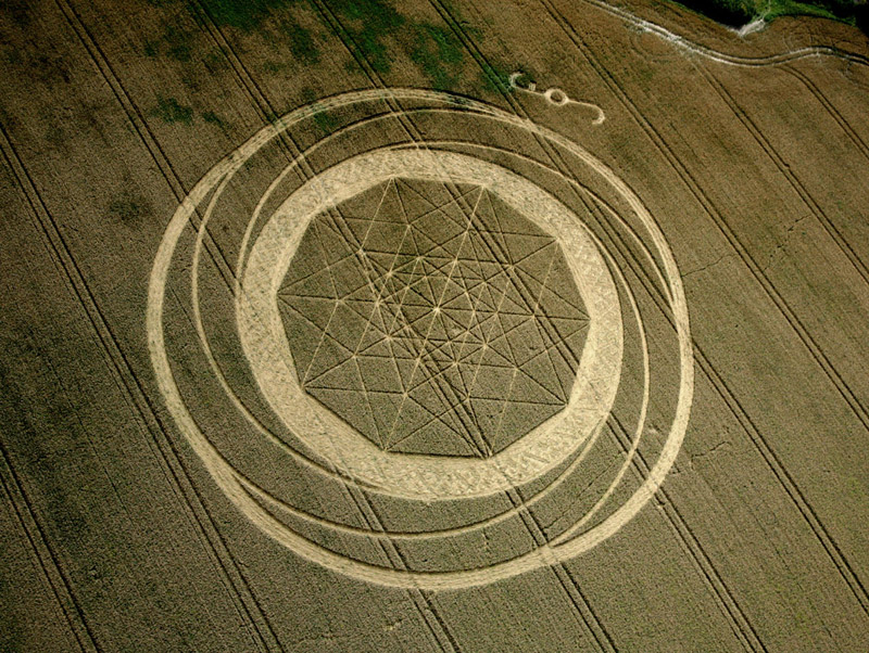 Jubilee Plantation, Wiltshire crop circle, aerial photo 8