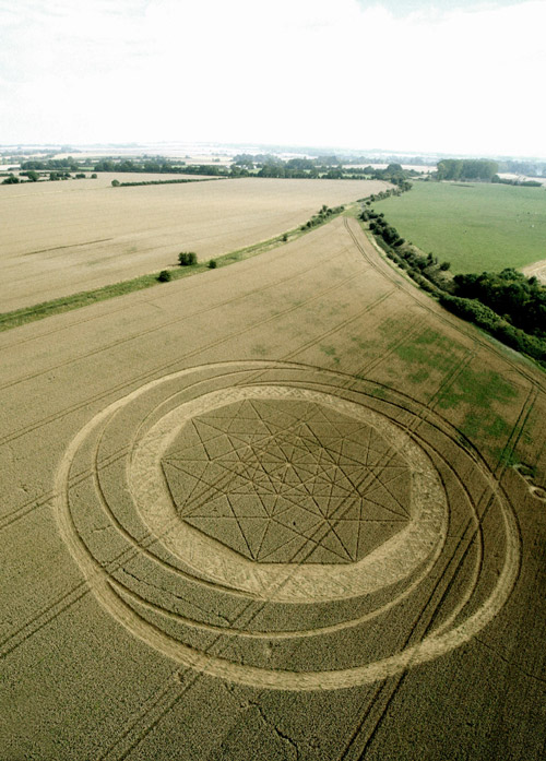 Jubilee Plantation, Wiltshire crop circle, aerial photo 9