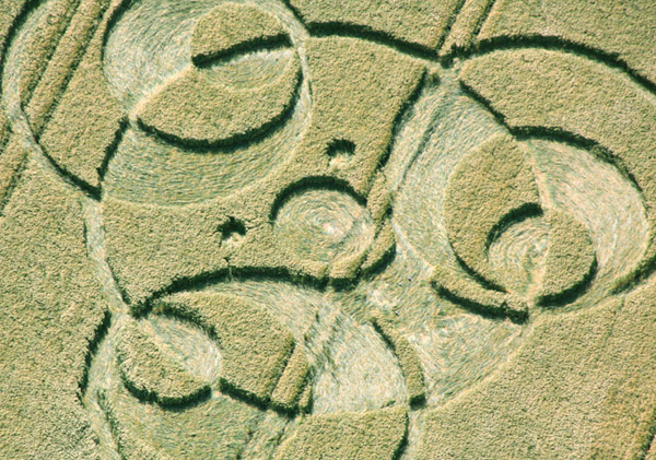 Kingstone Coombes, Oxfordshire crop circle, aerial photo 4