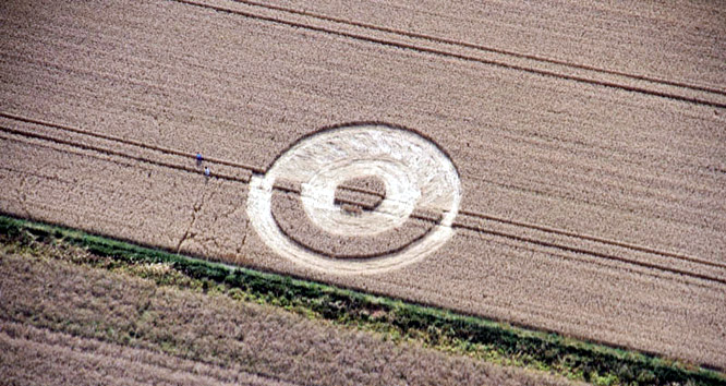 Silbury Hill, Wiltshire crop circle, aerial photo 3
