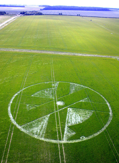 Stonehenge (1), Wiltshire crop circle, aerial photo 3
