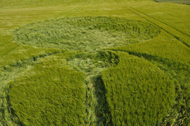 Stonehenge (2), Wiltshire crop circle, aerial photo 17