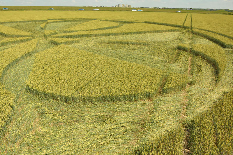 Stonehenge (3), Wiltshire crop circle, aerial photo 31