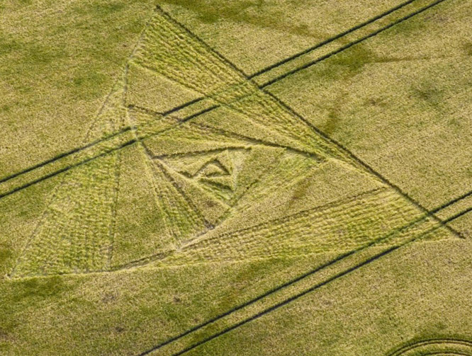 New Warren Farm, Hampshire crop circle, aerial photo 3