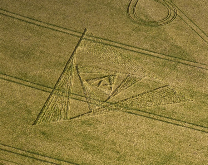 New Warren Farm, Hampshire crop circle, aerial photo 4