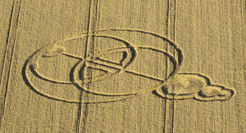 Wayland Smithy, Oxfordshire crop circle, aerial photo 2