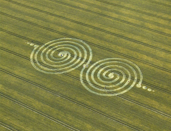 Windmill Hill, Wiltshire crop circle, aerial photo 3