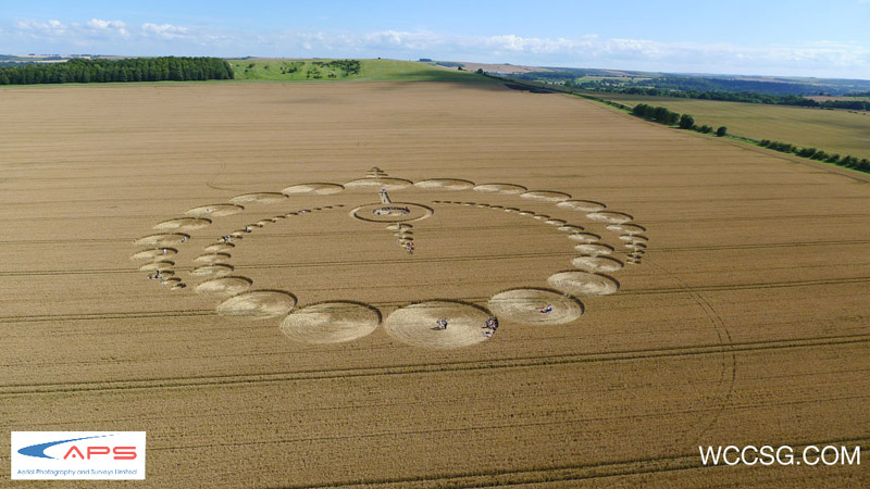 Etchilhampton (2), Wiltshire crop circle, aerial photo 9