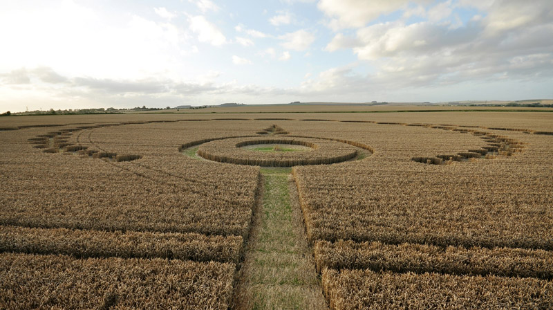 Etchilhampton (2), Wiltshire crop circle, aerial photo 27