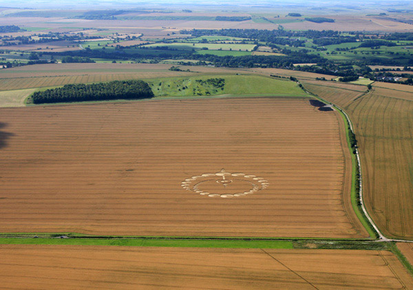 Etchilhampton (2), Wiltshire crop circle, aerial photo 17