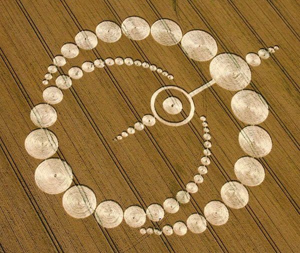 Etchilhampton (2), Wiltshire crop circle, aerial photo 16