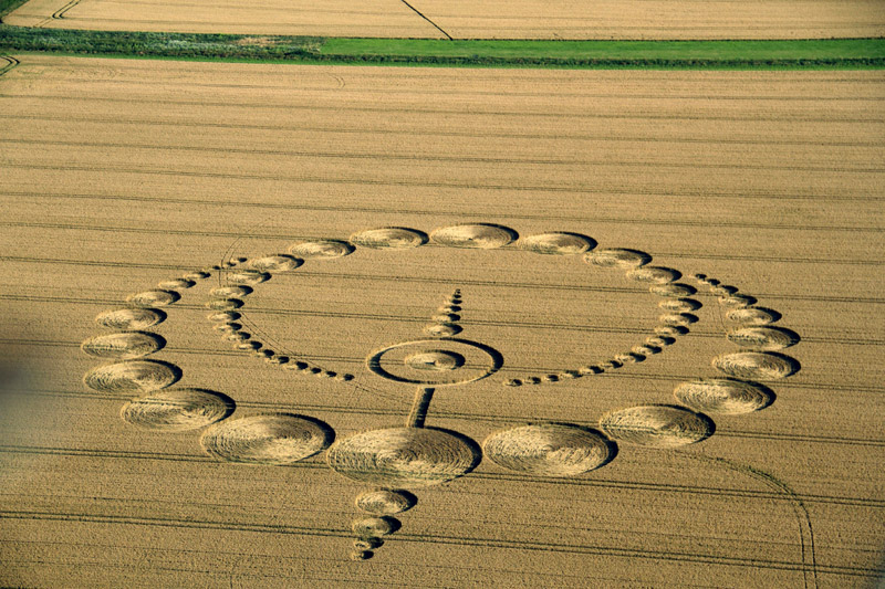 Etchilhampton (2), Wiltshire crop circle, aerial photo 3