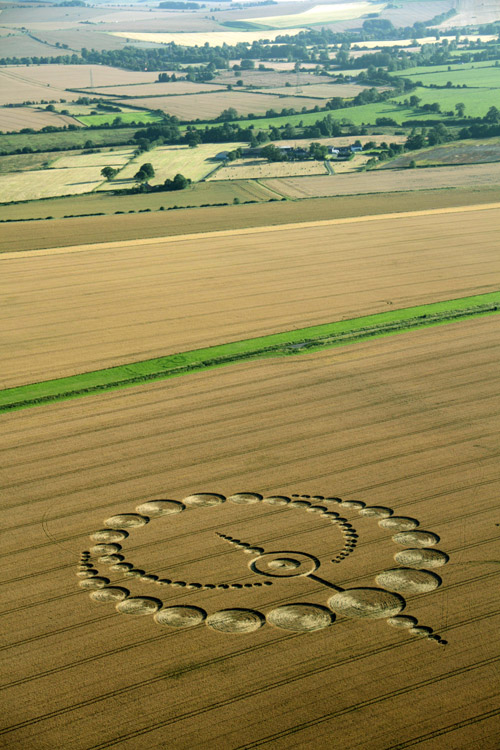 Etchilhampton (2), Wiltshire crop circle, aerial photo 4
