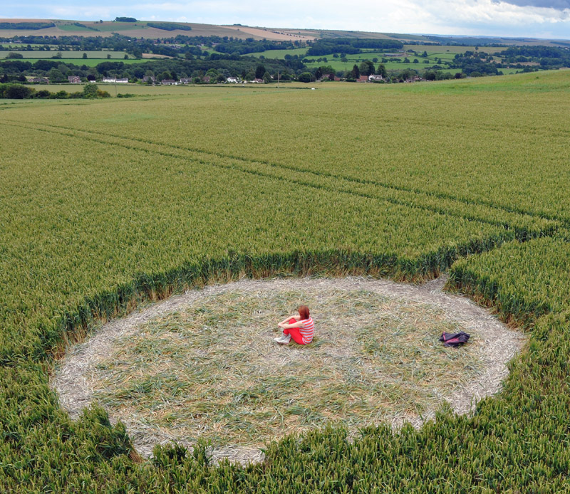 Etchilhampton Hill, Wiltshire crop circle, aerial photo 11