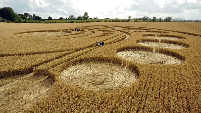Avebury Stone Circle, Wiltshire crop circle, aerial photo 48