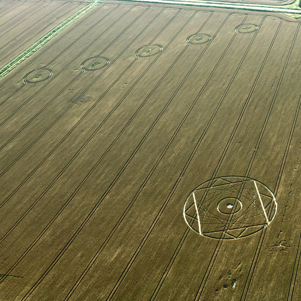 Bishops Cannings Down, Wiltshire crop circle, aerial photo 4
