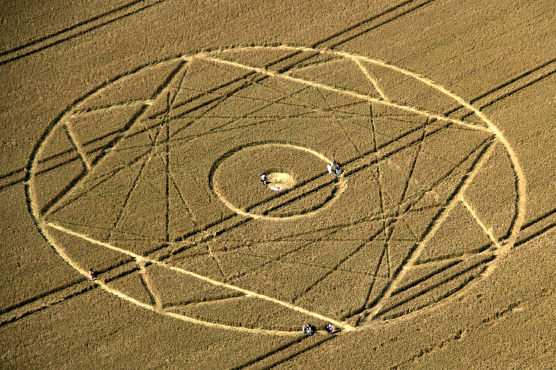 Bishops Cannings Down, Wiltshire crop circle, aerial photo 6