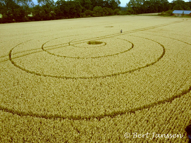 Chalk Pit, Wiltshire crop circle, aerial photo 47