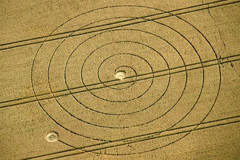 Chalk Pit, Wiltshire crop circle, aerial photo 4
