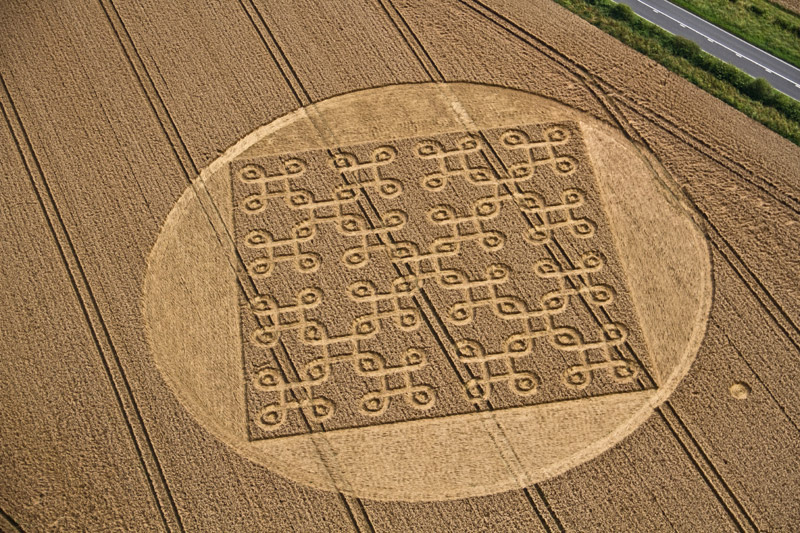 Cheesefoot Head (1), Hampshire crop circle, aerial photo 5