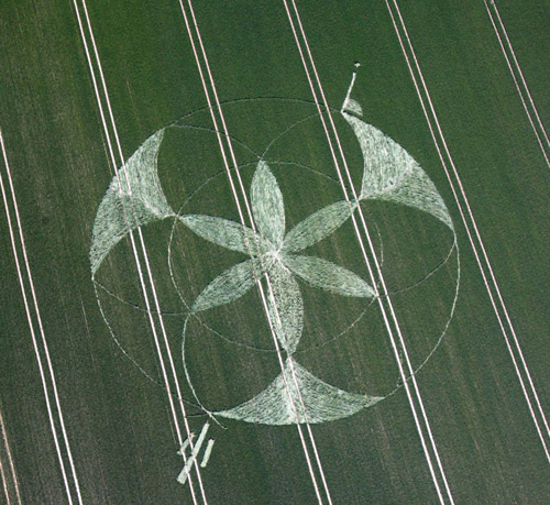 Golden Ball Hill, Wiltshire crop circle, aerial photo 5