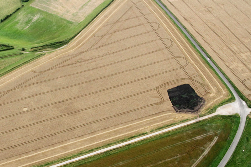 Hackpen Hill (1), Wiltshire crop circle, aerial photo 2