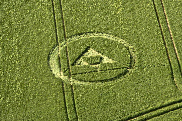 Huish Hill, Wiltshire crop circle, aerial photo 6