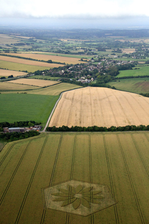 Juggler's Lane, Wiltshire crop circle, aerial photo 9