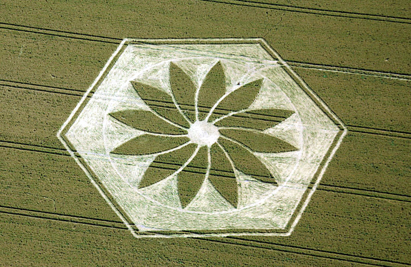 Juggler's Lane, Wiltshire crop circle, aerial photo 15