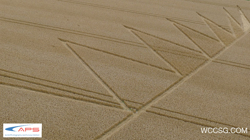 Longwood Road, Hampshire crop circle, aerial photo 2