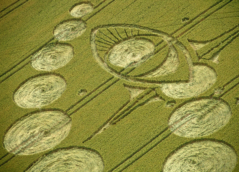 Picked Hill, Wiltshire crop circle, aerial photo 2