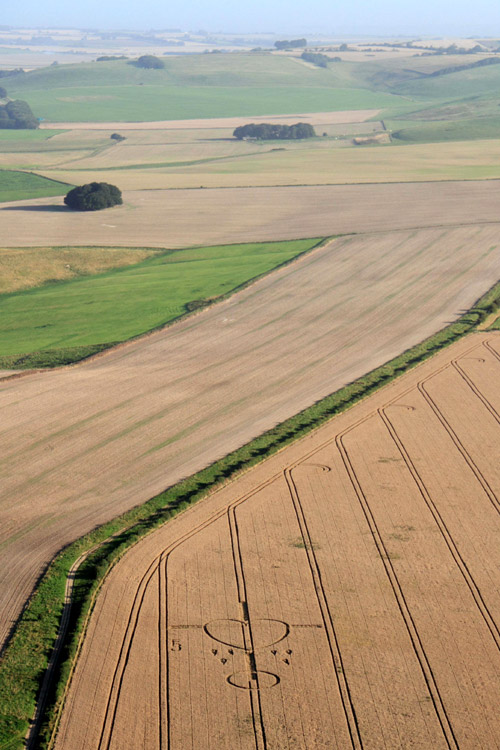The Ridgeway, Wiltshire crop circle, aerial photo 4