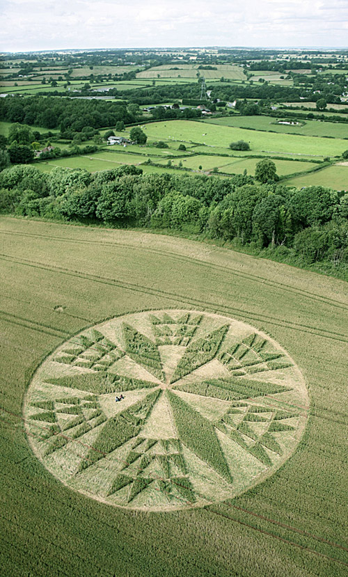 Burrow Hill Fort, Warwickshire crop circle, aerial photo 9