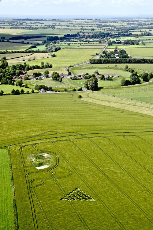 Waden Hill, Wiltshire crop circle, aerial photo 4