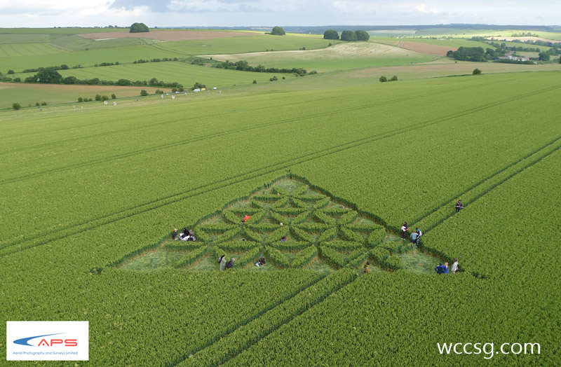Waden Hill, Wiltshire crop circle, aerial photo 9