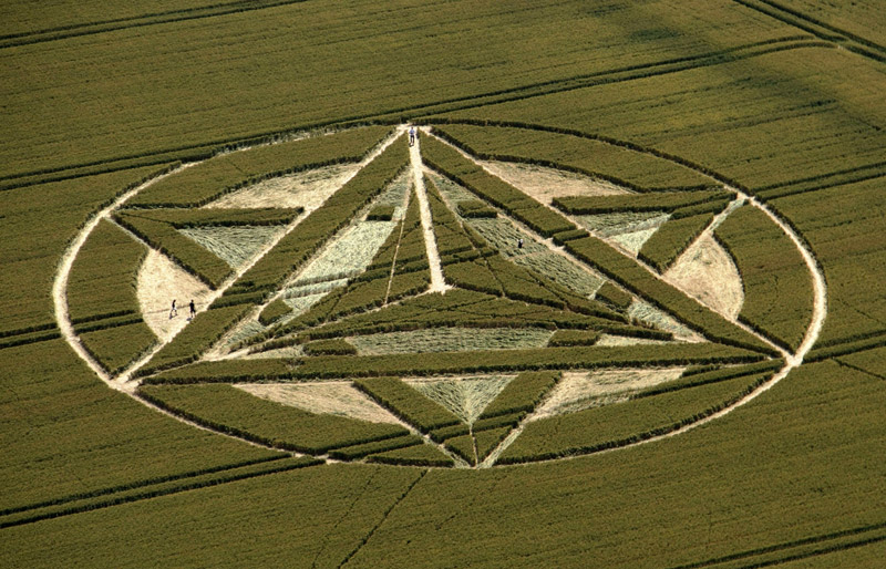 Wanborough Plain, Wiltshire crop circle, aerial photo 10