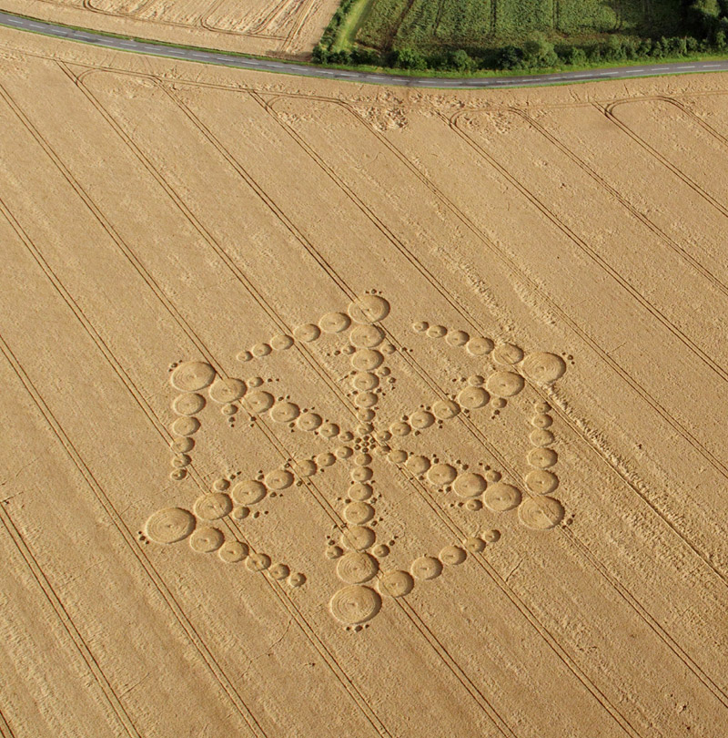 Wappenbury, Warwickshire crop circle, aerial photo 6