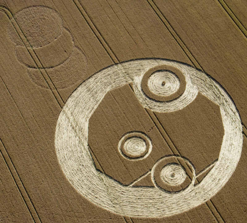 The Wrekin, Shropshire crop circle, aerial photo 22