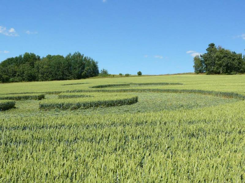 Rozseč nad Kunštátem, Czech Republic crop circle, aerial photo 33