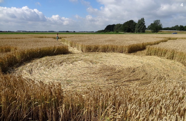 Standdaarbuiten, Netherlands crop circle, aerial photo 4