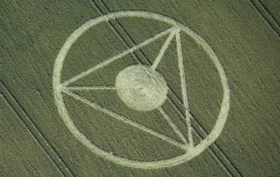 All Cannings, Wiltshire crop circle, aerial photo 5