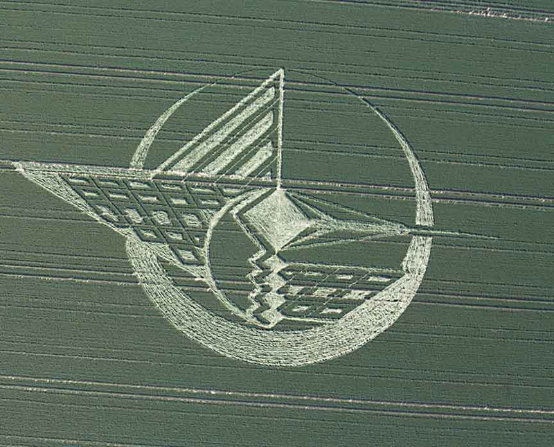 Avebury Trusloe, Wiltshire crop circle, aerial photo 4