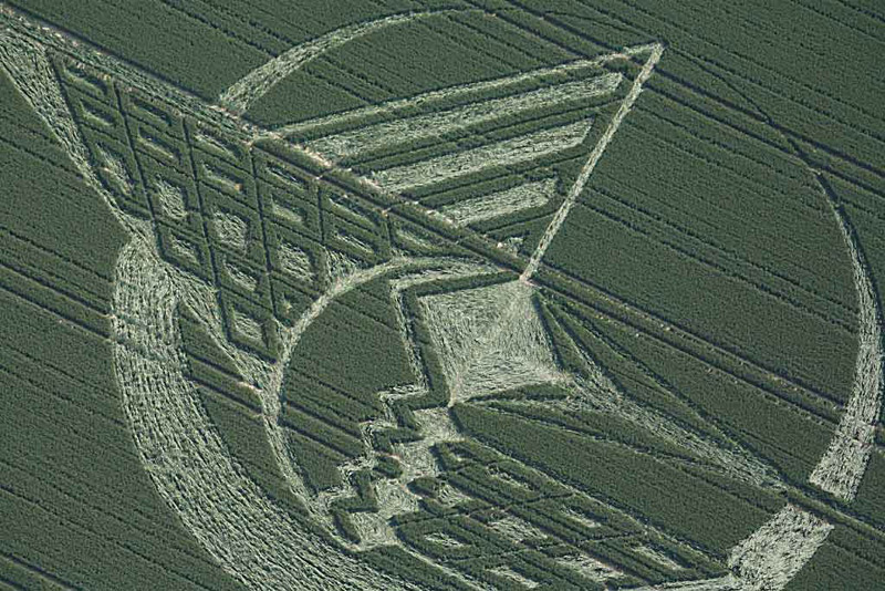 Avebury Trusloe, Wiltshire crop circle, aerial photo 5