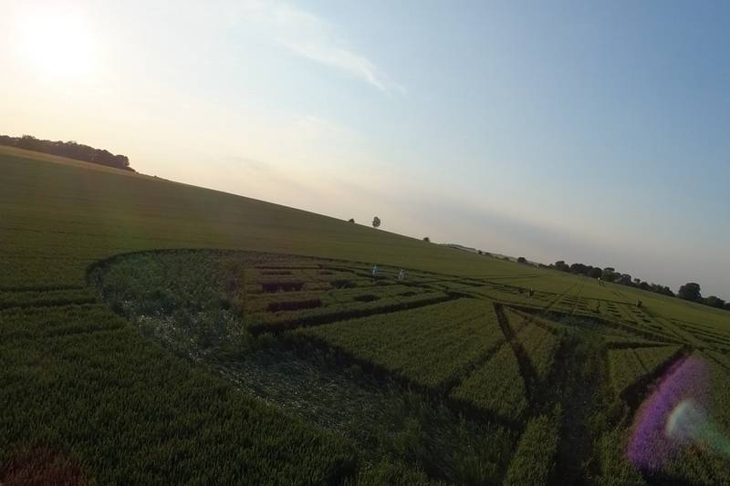 Avebury Trusloe, Wiltshire crop circle, aerial photo 91